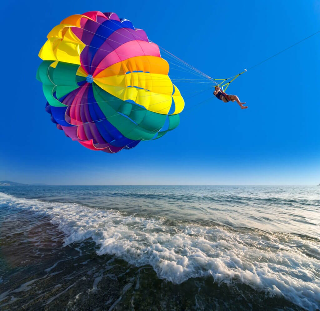 flynfloatthailand parasail differenes